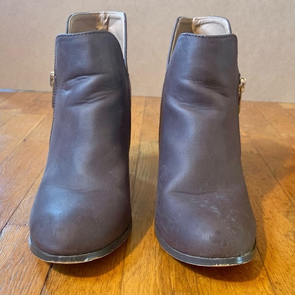 MICHAEL Antonio Marlie Brown Booties - Picture 2 of 5